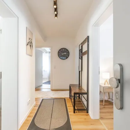 شقة Neu! Design-wohnung Mit Garten Am Vulkan In منديغ