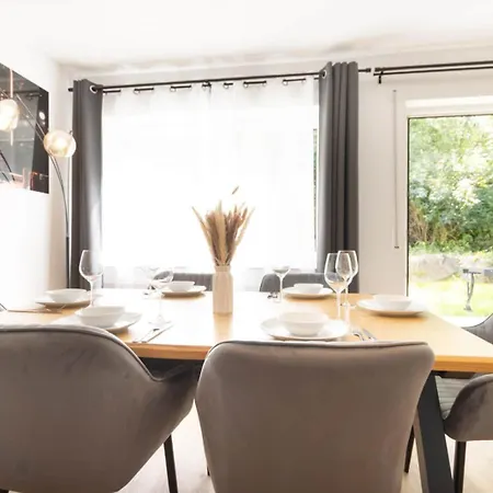 Neu! Design-wohnung Mit Garten Am Vulkan In شقة *